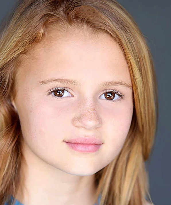 Мэгги Элизабет Джонс фото