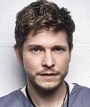 Мэтт Зукри фото