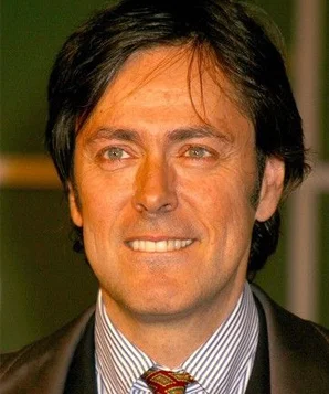 Менно Мейес фото