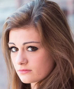 Микаэла Хаппас фото