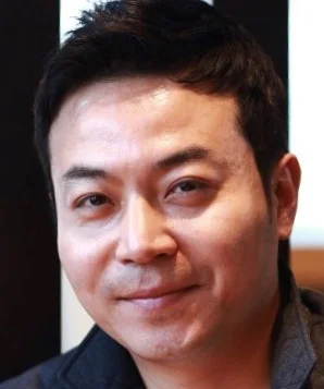 Мин Джун-хён фото