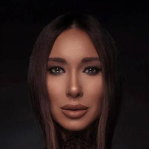 Ованнисян Назени фото