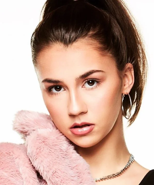 Николь Мишель фото