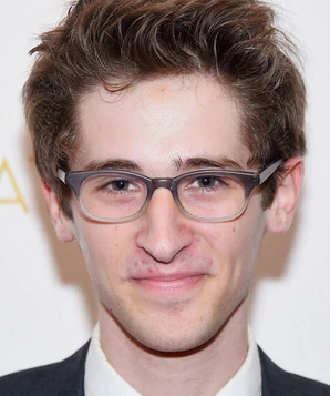Ной Роббинс фото