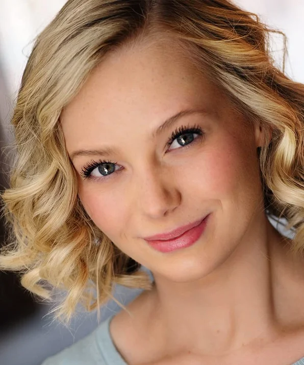 Оливия Рид фото