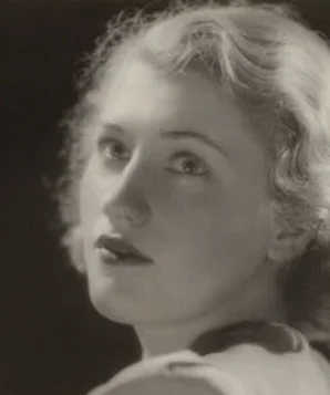 Перл Хэй фото