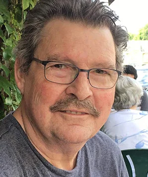 Питер МакГрегор-Скотт фото