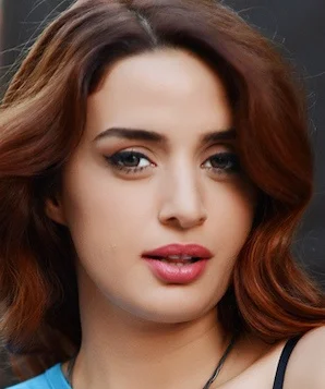 Пынар Дикиджи фото