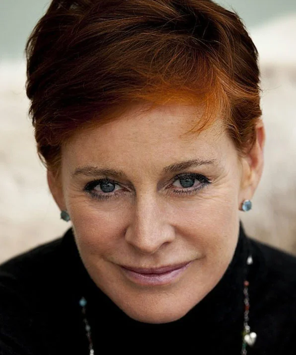 Ребел Расселл фото