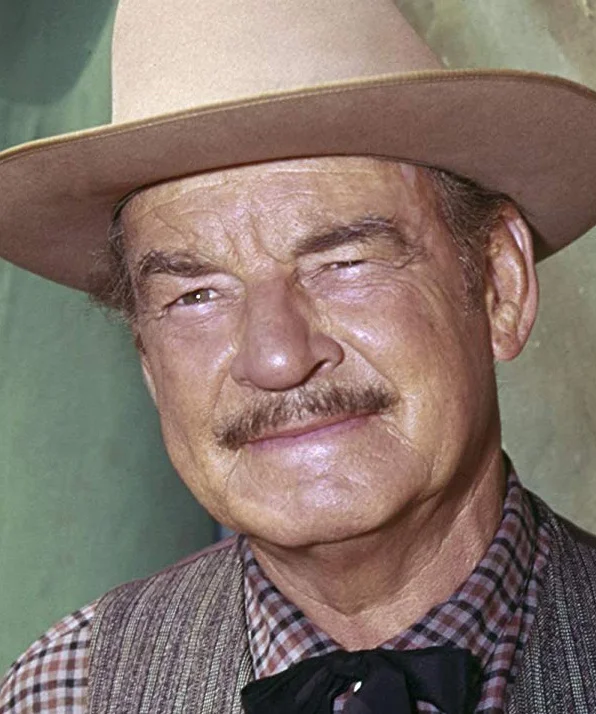 Рэй Тил фото