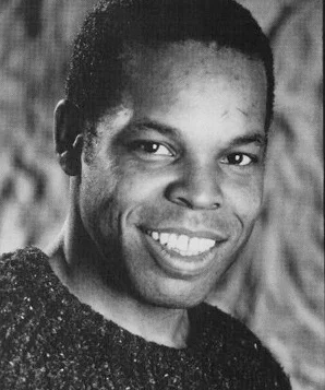 Рэймонд Энтони Томас фото