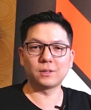 Рэнди Коромпис фото