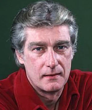 Ричард Маллиган фото