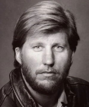 Роберт Питерс фото