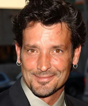 Роберт Торти фото