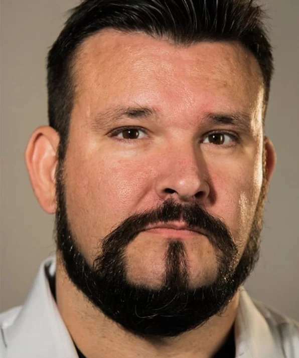 Родни Луис Акино фото