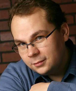 Роман Хардиков фото