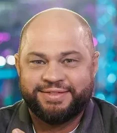 Постовалов Роман фото