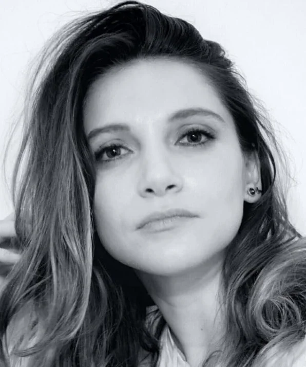 Ромина Пераззо фото