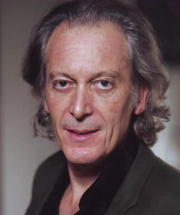 Роналд Гаттман фото