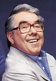 Ронни Корбетт фото