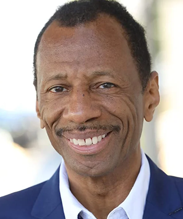 С.Дж. Джонс фото