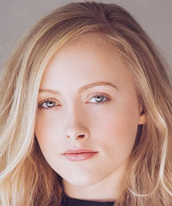 Сьерра Ренфро фото