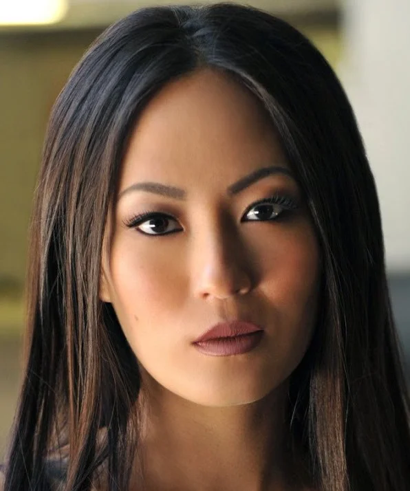 Шина Чоу фото