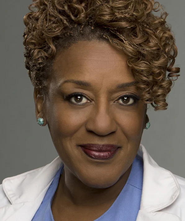 Си Эйч Паундер Си фото