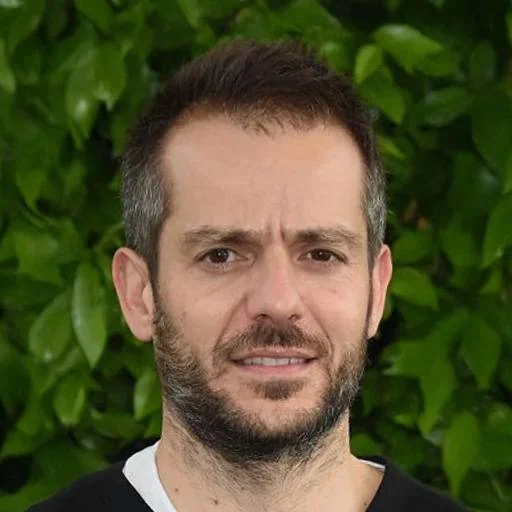 Симоне Годано фото