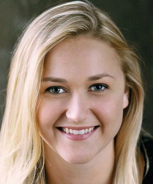 Скай МакКоул Бартусяк фото