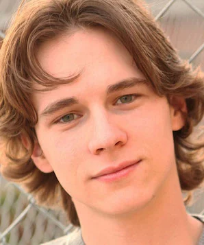 Скай Мур фото