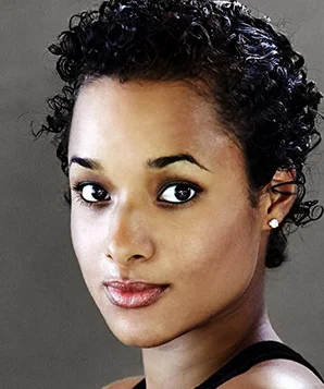 Софиа Эмберсон-Бэйн фото