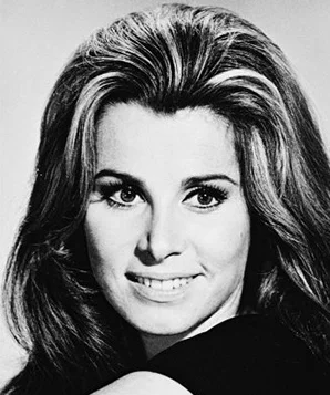 Стефани Пауэрс фото