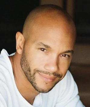 Бишоп Стефен фото