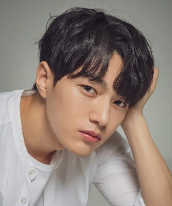 Су Мён У фото