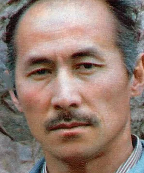 Суйменкул Чокморов фото