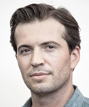 Тай Рунян фото