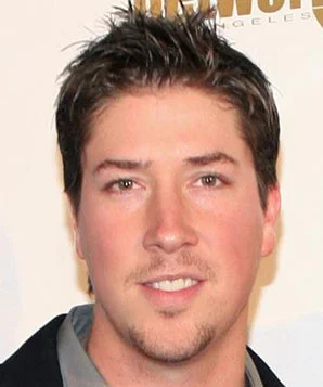 Тэннер Бирд фото