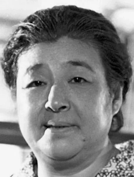 Хигасияма Тиэко фото