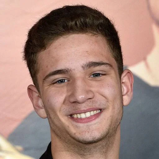 Де Анжелис Тобиа фото