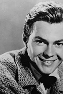 Айриш Том фото