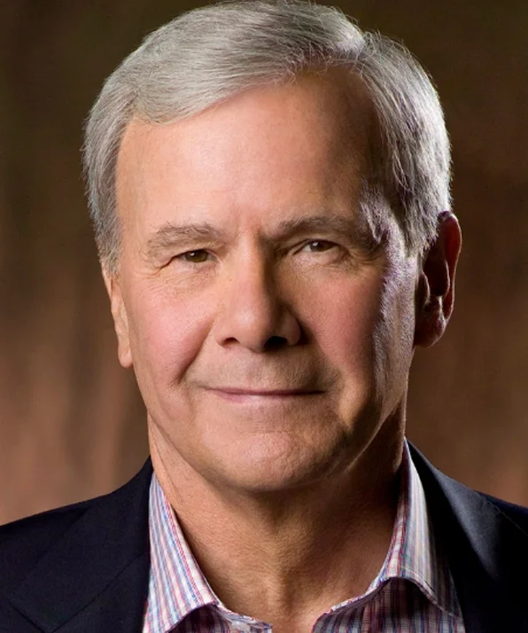 Том Брокау фото