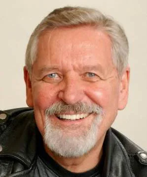 Тони Дадика фото