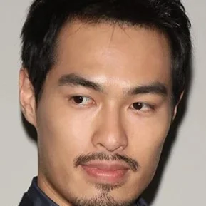 Тони Ян фото