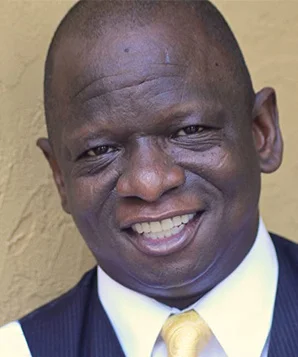 Трой Хоган фото