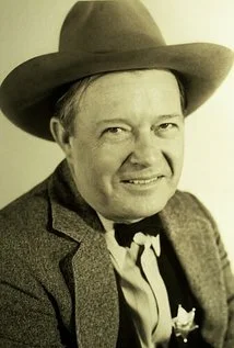 Уиллард Робертсон фото