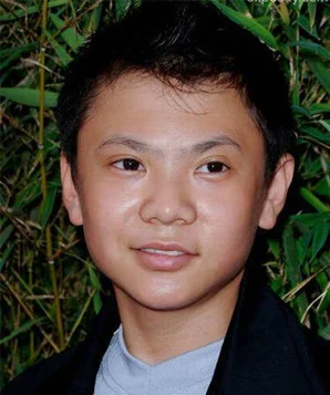 Чжэньвэй Ван фото