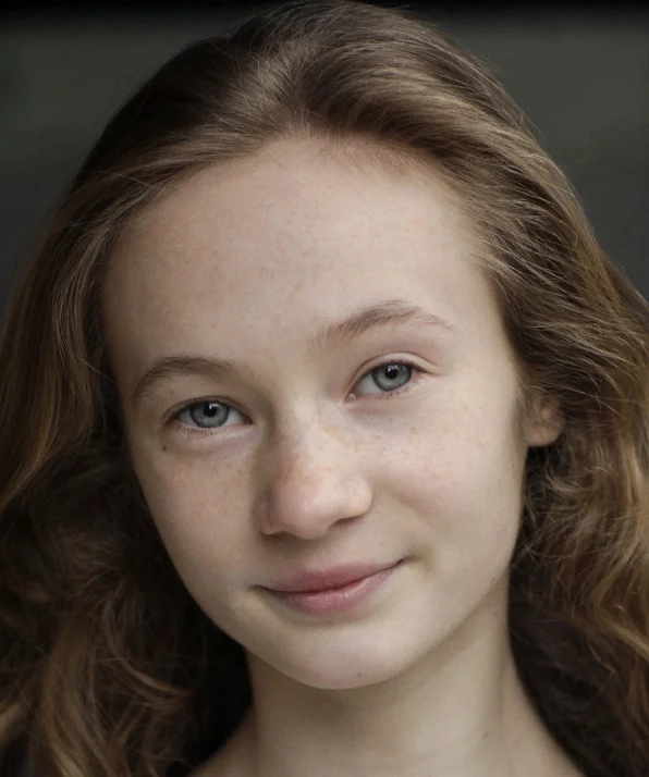 Виолет Такер Стил фото