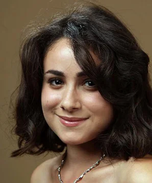 Ясмин Пейдж фото